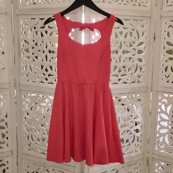 Lauren Conrad Coral Dress - Picture 10 of 10